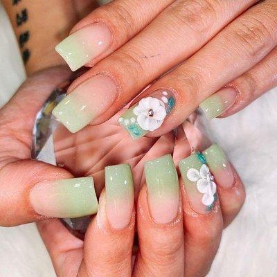 I Love these nails, easy to wear and they will look chic for any occasion.
 Great nails don't happen by chance they happen by appointment