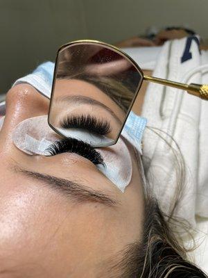 Volume lash extensions