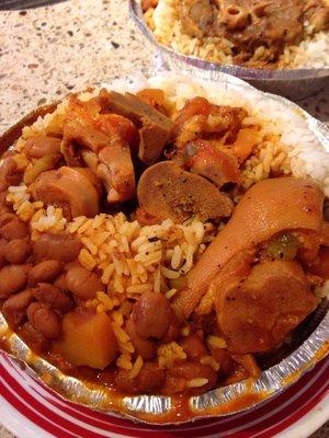 Pigs feet with rice and beans