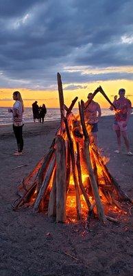 Bonfire at the beach bar