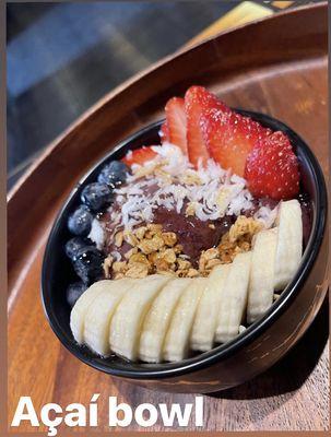 Acai bowl