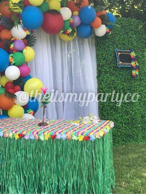 Themed Luau backdrop