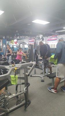 The best place to workout! Awesome trainers and cool clients.  It's like a family in here! Check it out!!