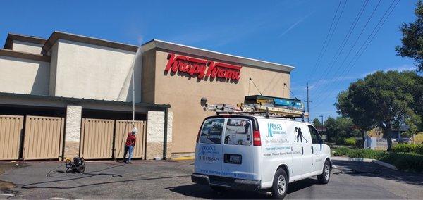 Krispy Kreeme Exterior pressure washing