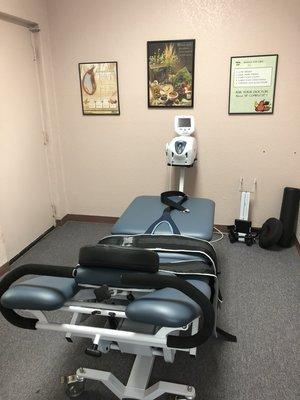 Spinal Decompression table, a non-surgical relief from Neck and Back Pain.