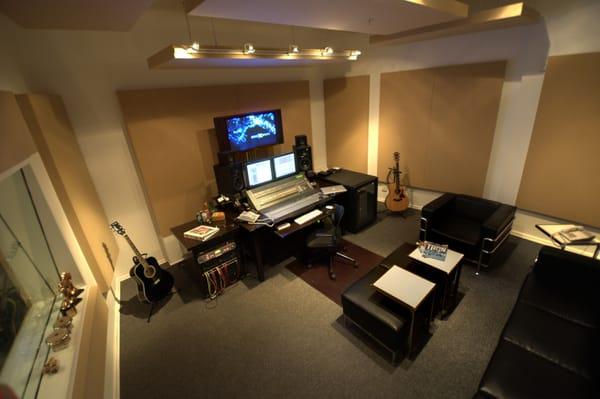 Audio Suite 1: Digidesign Pro Tools / Control 24 Console / Neumann U87 Mics / Avalon Pre Amps / Telos Zephyr ISDN