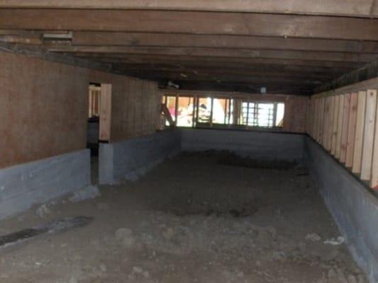 Foundation stem walls