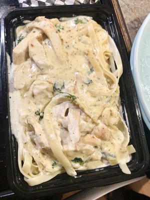 Chicken Fettuccine Alfredo with added broccoli.