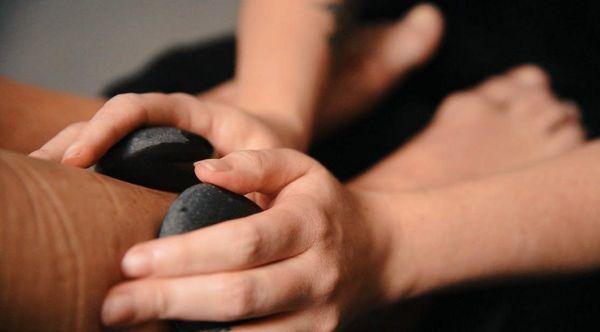 Waunsila Hot Stone Pedicure