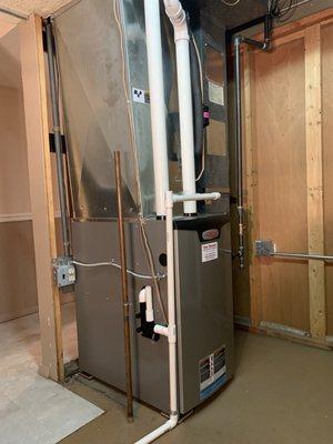 New Lennox system including a 96% efficient furnace.