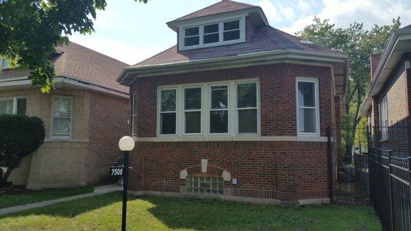 7508 S. Wood, Chicago IL.  $107,000.  Call Andrew For an Appointment 1-630-426-9850