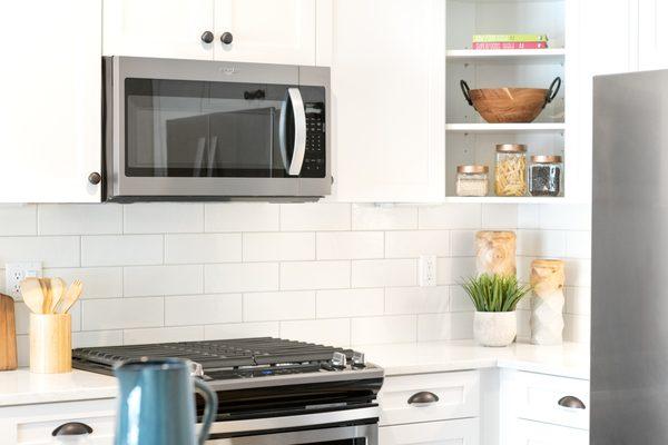 Enjoy a Gas Range in every apartment home.