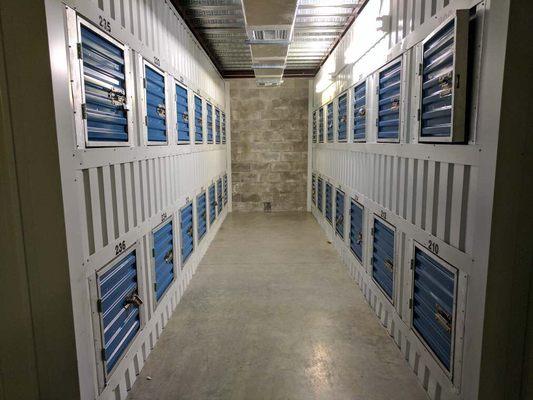 Climate control units lockers