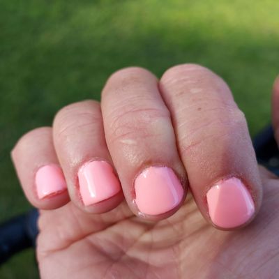 Gel manicure