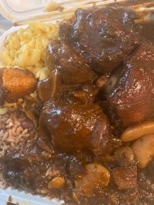 Stew Chicken Meal Oxtail and Beans Meal