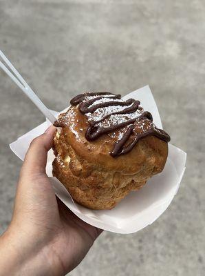 The giant cream puff