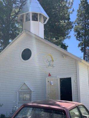 Ol'Church of Curiosities or Bob's Museum