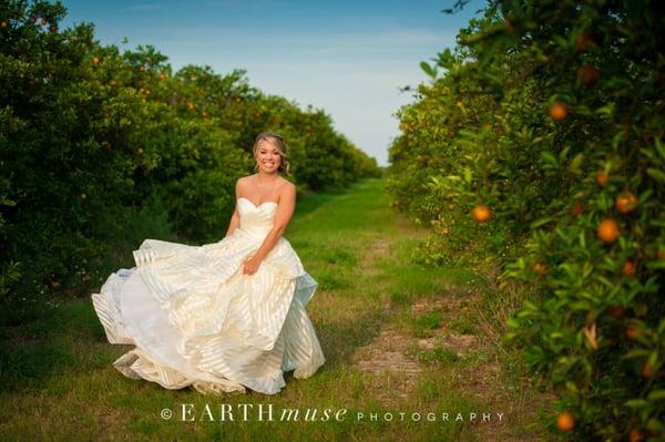 *Real Wedding* CCB bride Olivia in her Hayley Paige wedding dress.