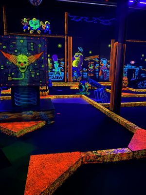 Monster mini golf