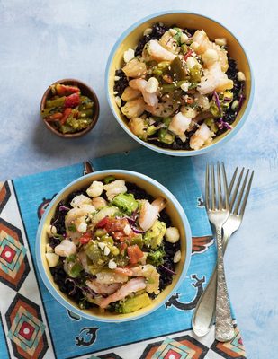 Camarones de City Different, Poached Shrimp Bowl