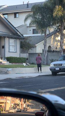 The owner or employee of this salon likes to let her dog go to the bathroom on people's lawns. So rude.