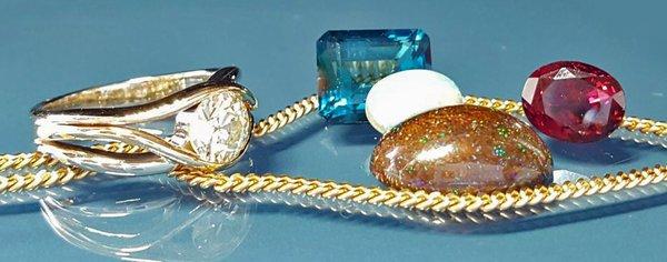 We appraise fine jewelry and gemstones.