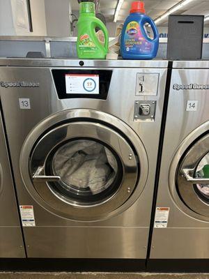 Medium Sized Washer 5.75 for 19 mins