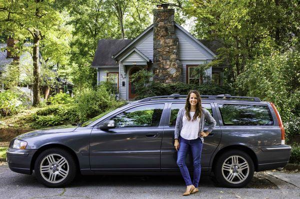 Lauren Stubbs, PT with her mobile clinic - her vehicle brings her and any needed equipment to your house, work office, or park