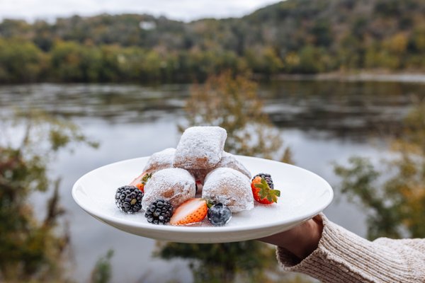 Odette's Beignets