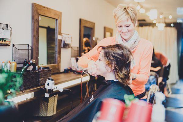 Jenny loves doing hair:)