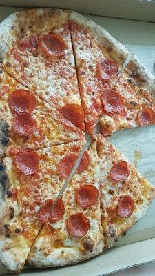 Pepperoni pizza