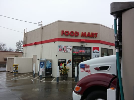 Healdsburg Gas Mart