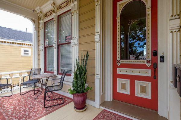 Open House Sunday 1-4 July 29, 2018 at 285 E Saint James St, San Jose, CA 95112