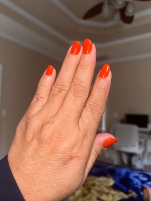 United Nails