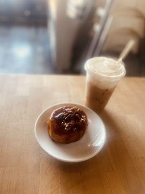 White Mocha latte  Espresso Pecan Sticky Bun