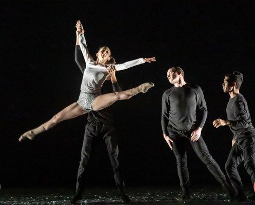 Santa Barbara Dance Theater's Natalie McCall with Colson Lynn and apprentices photo by David Bazemore