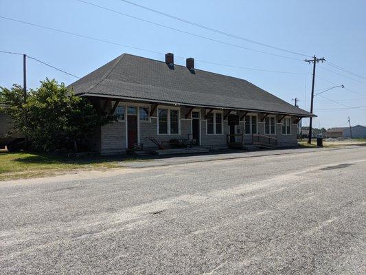 Welsh's Station / Kershaw Depot