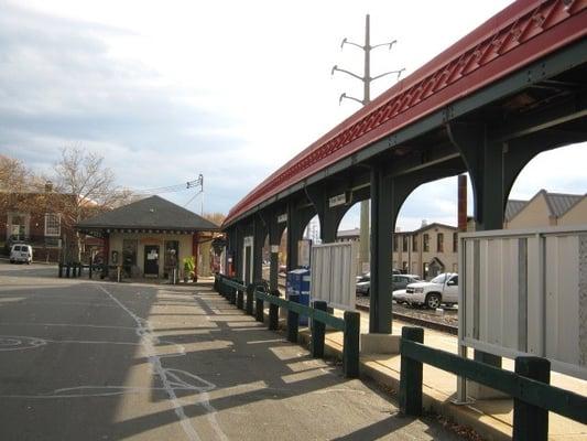 Pearl River Train Station