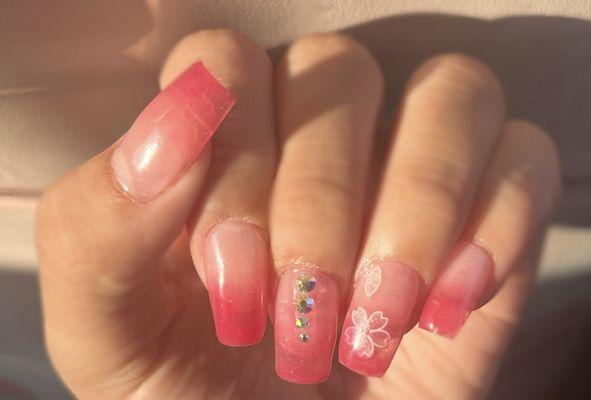 Vivian Nails