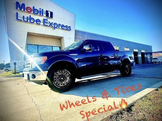 Mobil 1 Lube Express