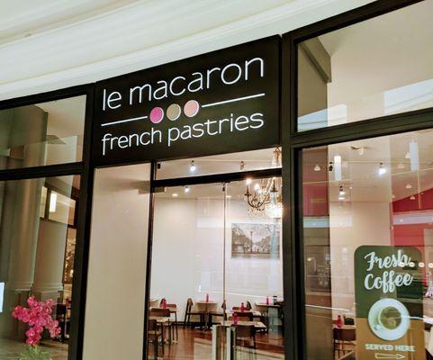 Le Macaron