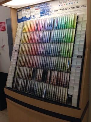 Paint matching station