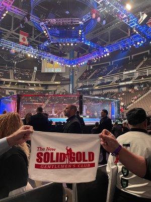 Solid Gold Towel Adventures @UFC273