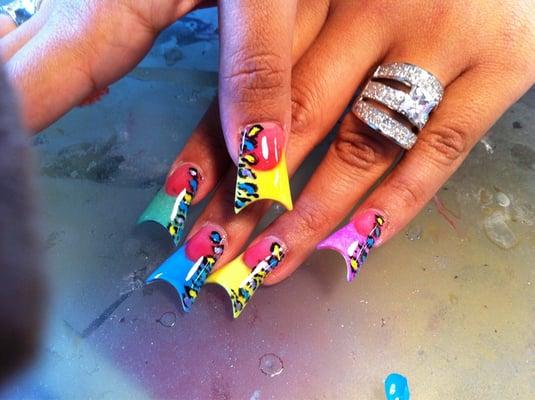 Nails by Bernadet