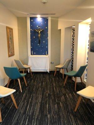 Tepeyac OB/GYN has a chapel available to patients.