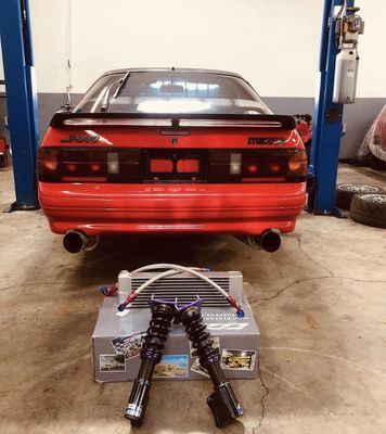 Mazda rx 7 turbo II in for a intercooler & suspension upgrade