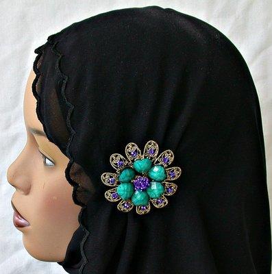 poshmark.com/closet/hijabizrock