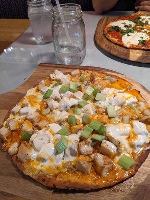 Buffalo chicken pizza