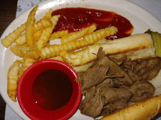 Delicious lunch special Italian beef w au jus & ff