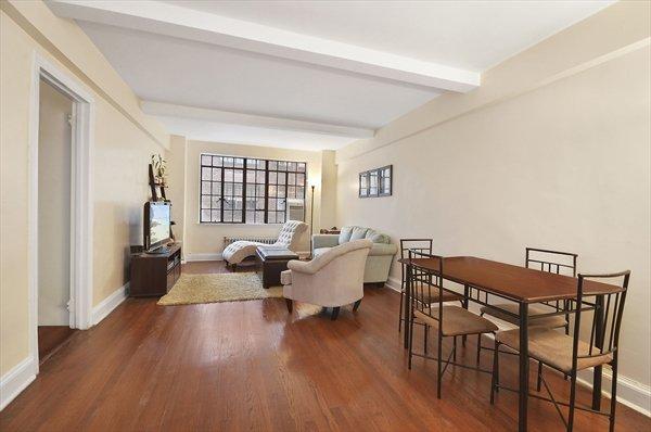 325 east 41 st Apt 705